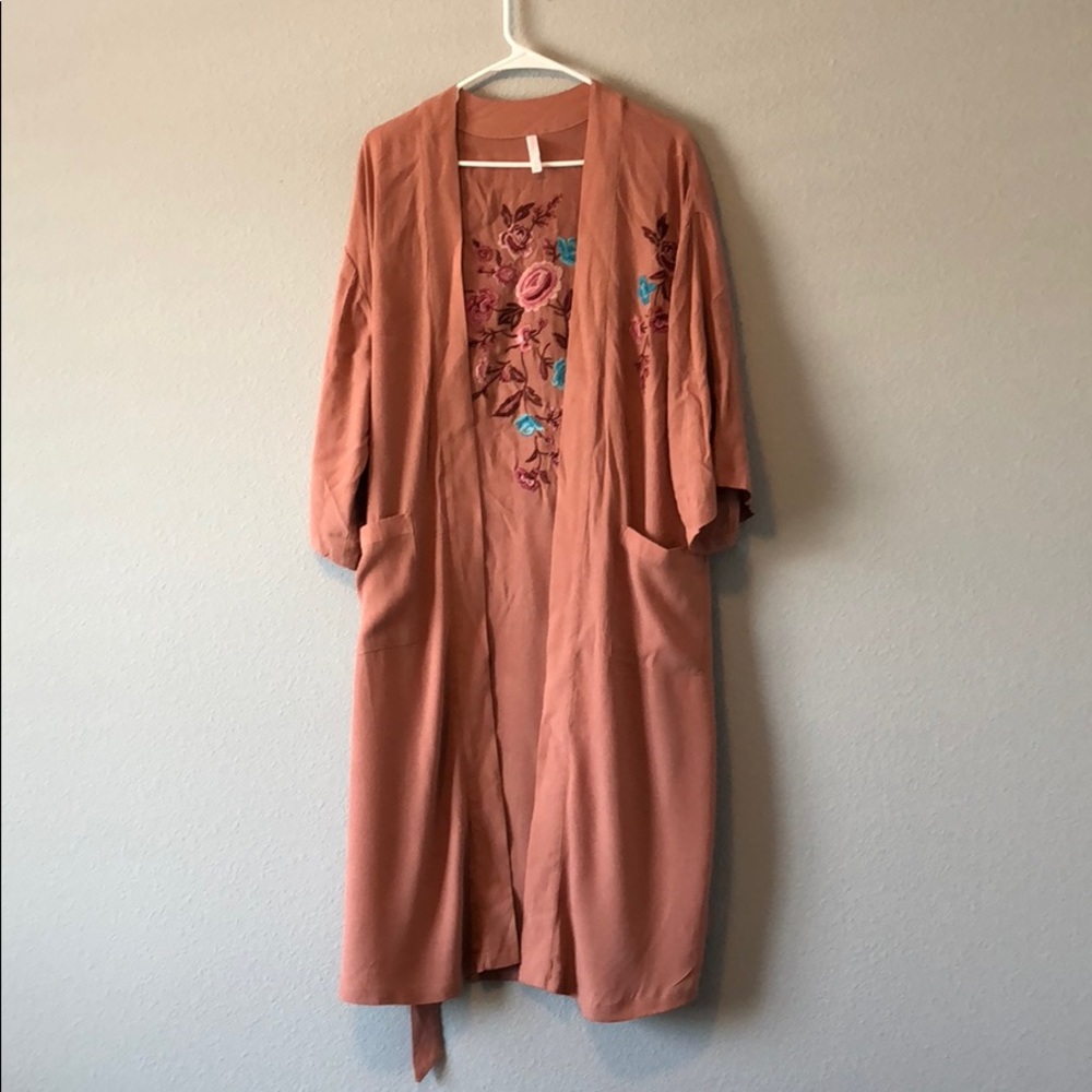Rose robe